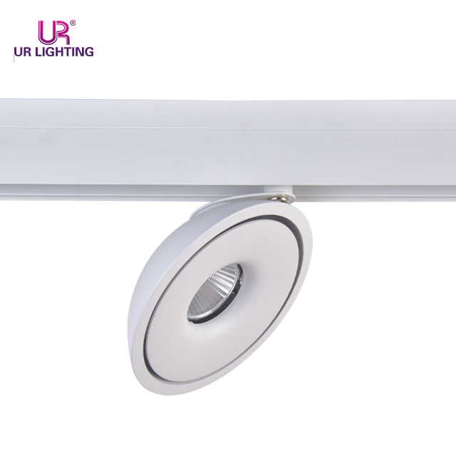 Агрочная форма вращающаяся черная магнитная трасса Spot Light 12 Вт C124